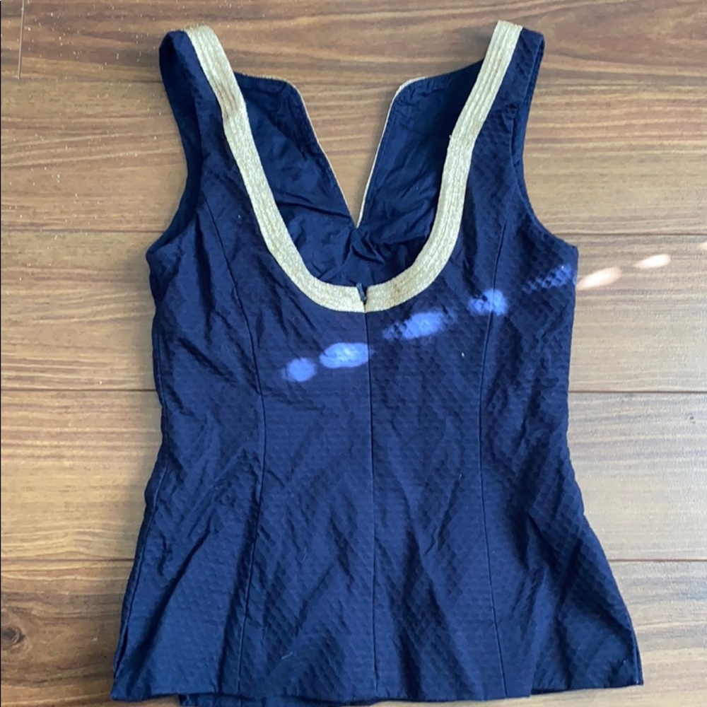 Lilly Pulitzer Top, size 00, excellent condition - Picture 4 of 5